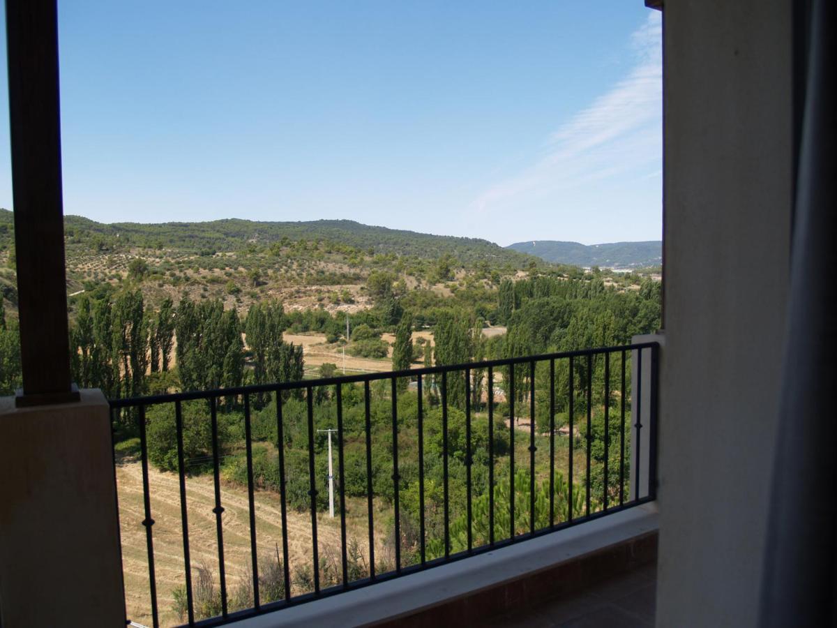 El Balcon De La Vega Ξενοδοχείο Pareja Εξωτερικό φωτογραφία