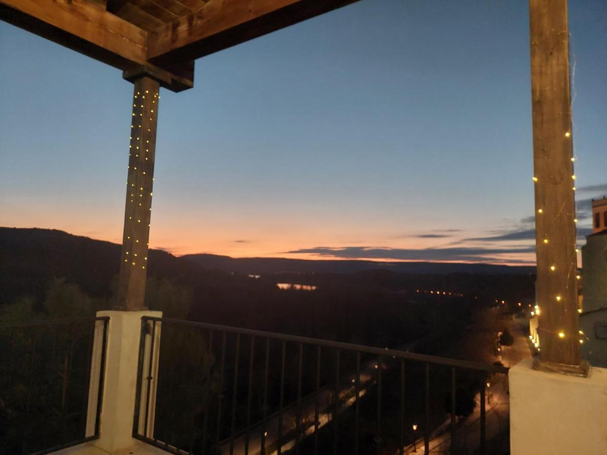 El Balcon De La Vega Ξενοδοχείο Pareja Εξωτερικό φωτογραφία