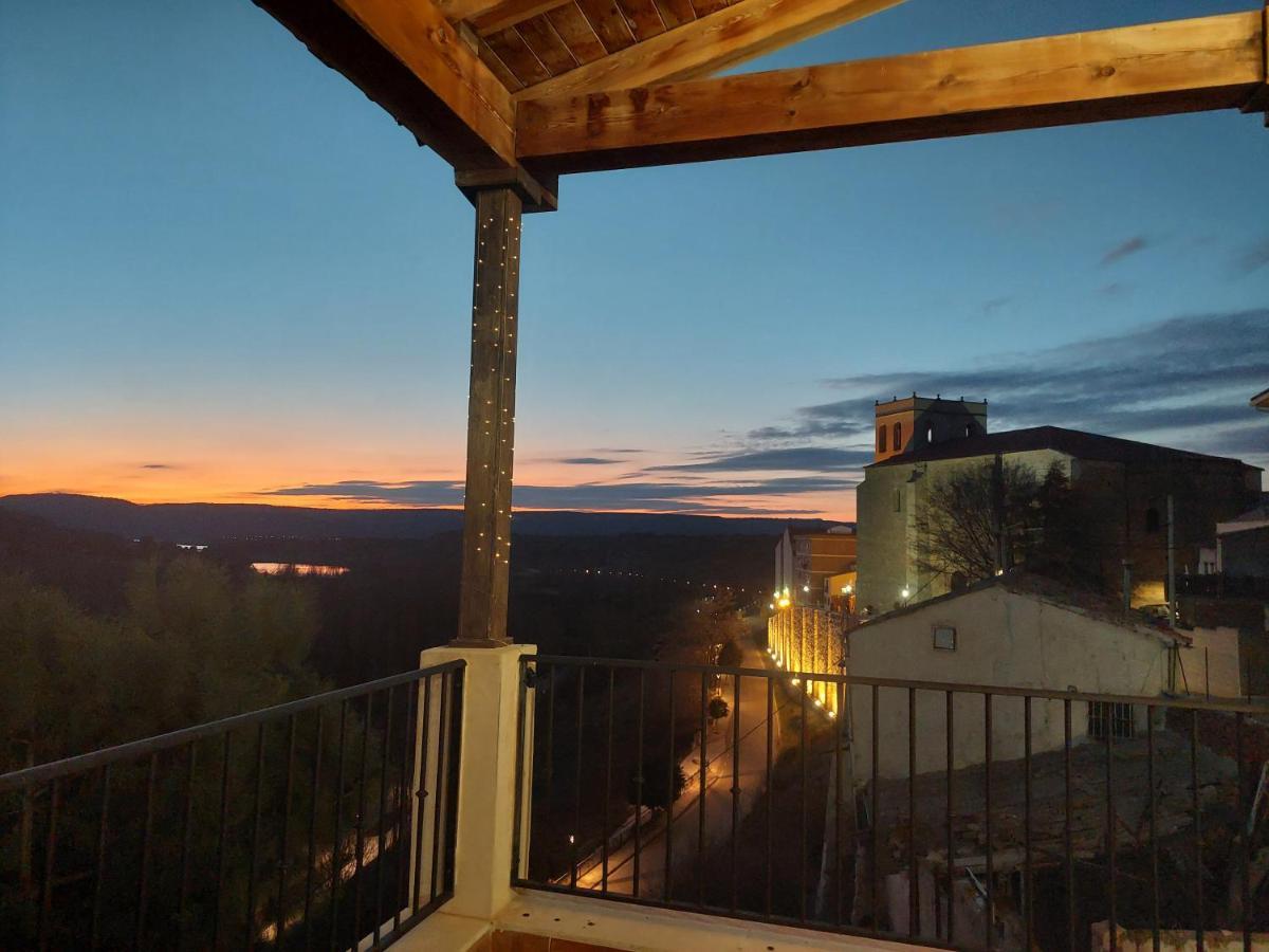 El Balcon De La Vega Ξενοδοχείο Pareja Εξωτερικό φωτογραφία