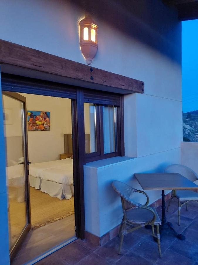 El Balcon De La Vega Ξενοδοχείο Pareja Εξωτερικό φωτογραφία